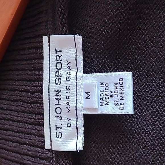 Vintage Saint John sport - Picture 1 of 3